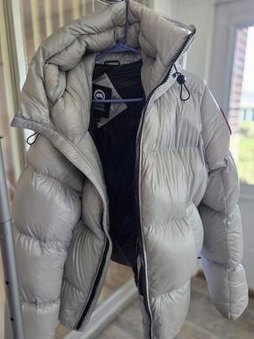 LG Light Gray Puffer Jacket